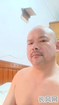 相貌显老的命格男人面相,为何有的男人看起来比实际年龄大?